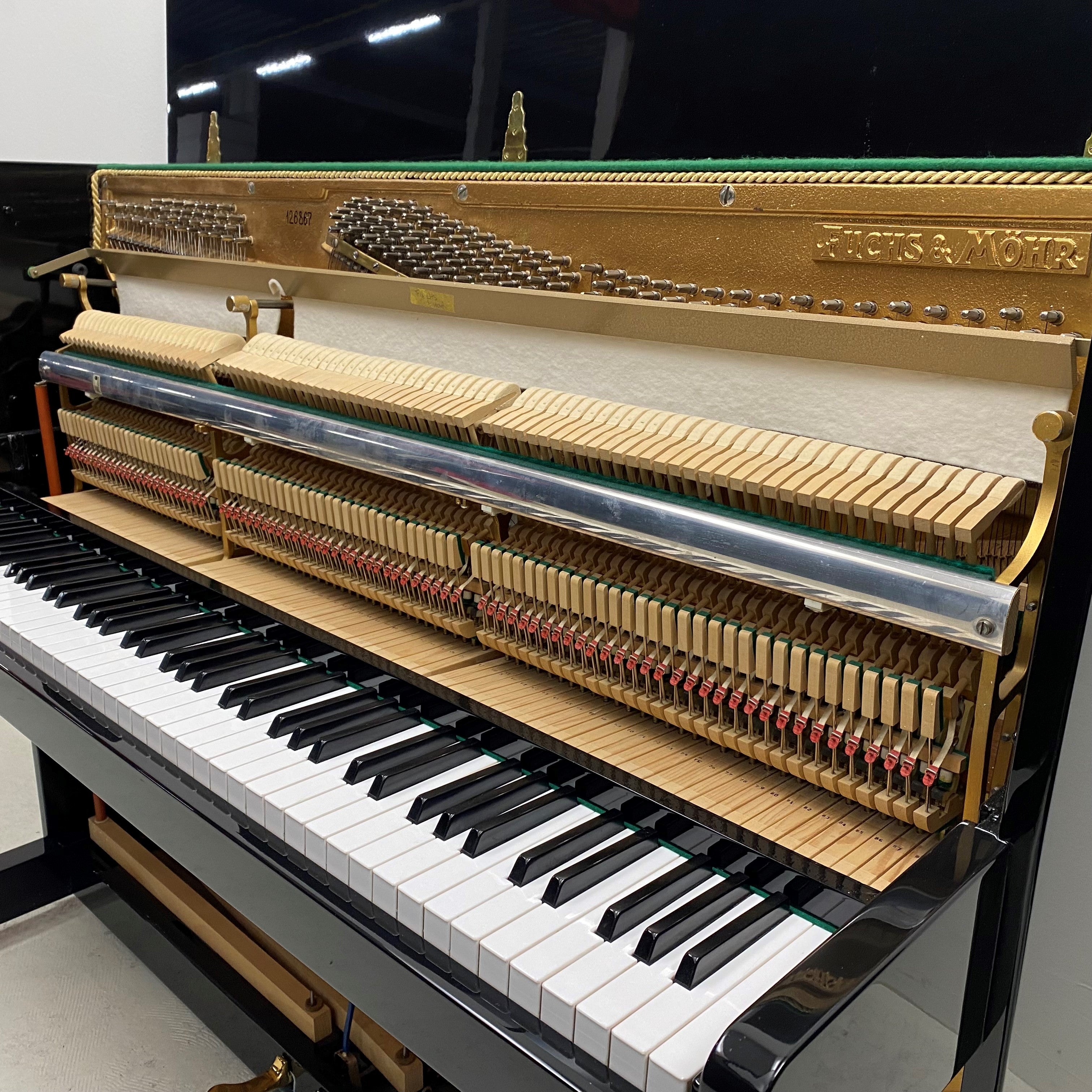 Fuchs & Möhr 114 Piano (1985)