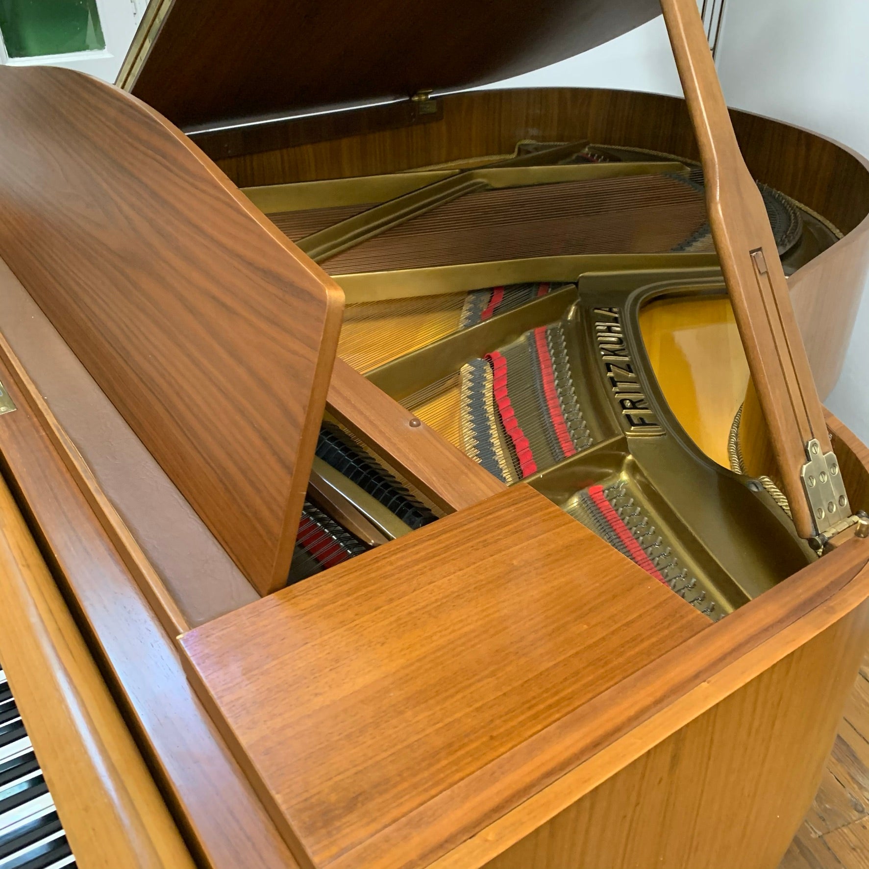 Fritz Kuhla 170 vleugel (1974)