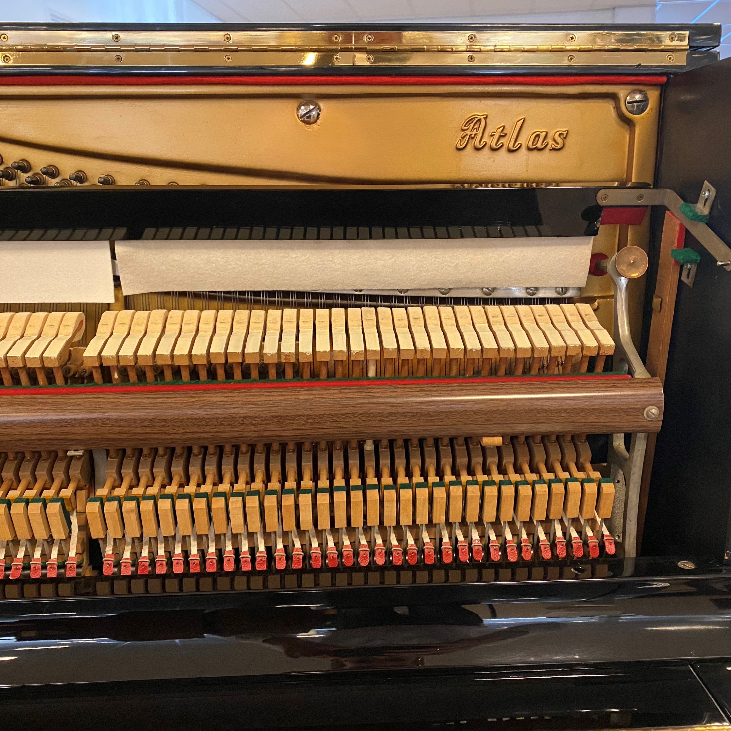 Atlas A-22 piano (1974)