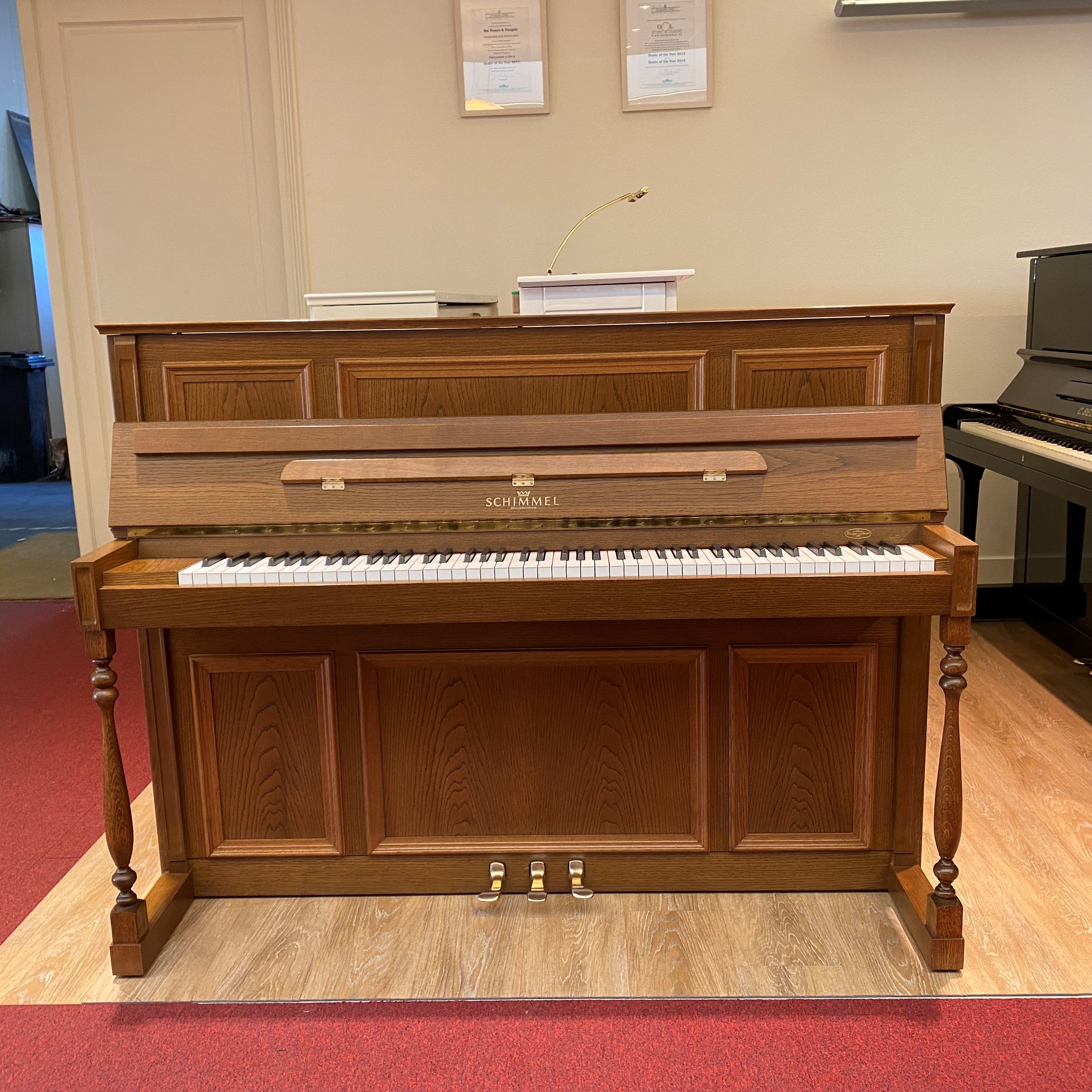 Schimmel 114 piano (1978)