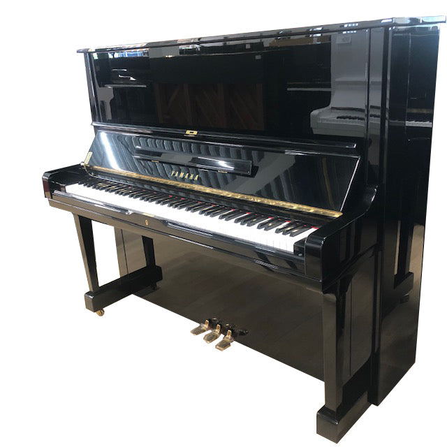 Yamaha U3H piano (1973)