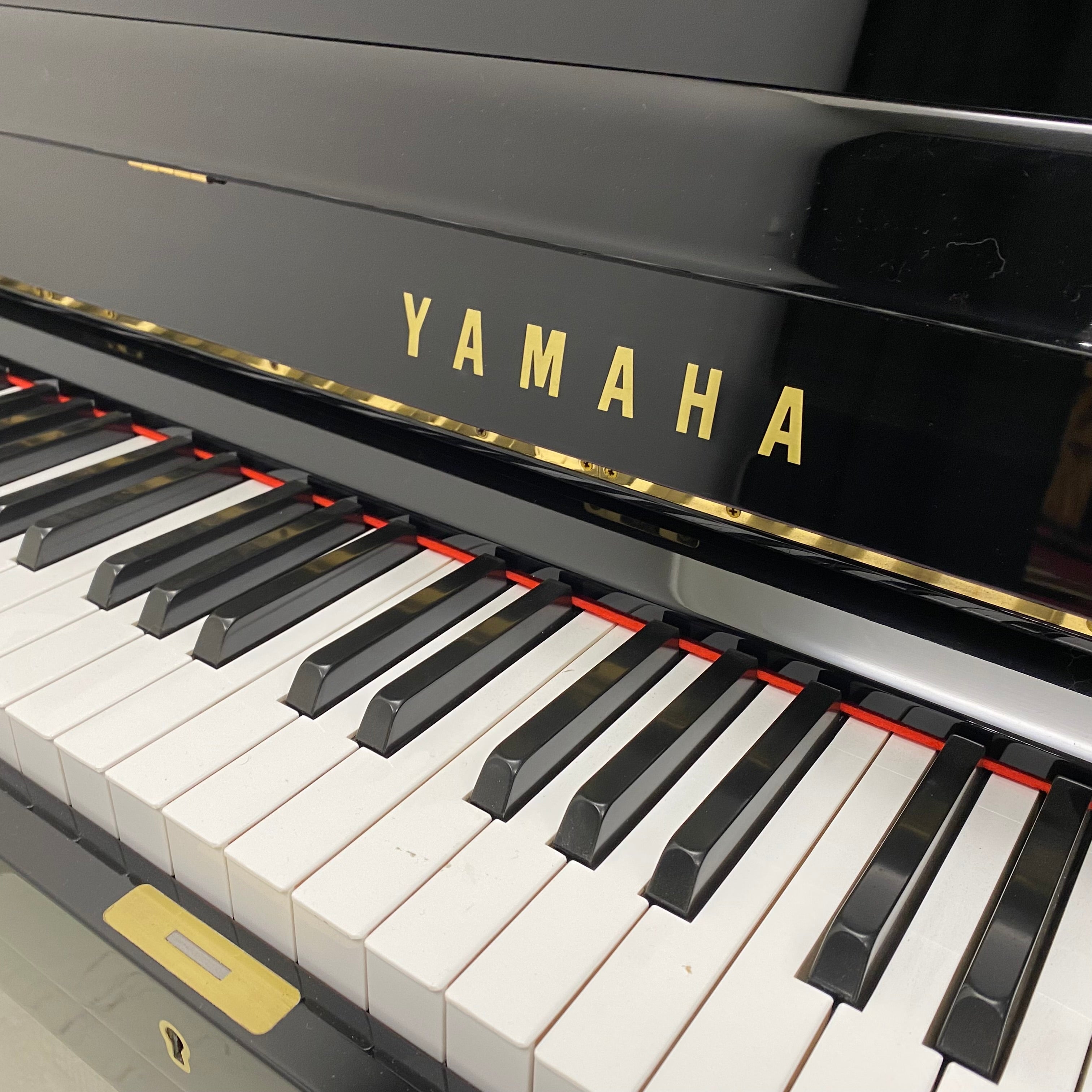 Yamaha U1A piano (1987)