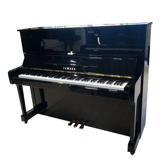 Yamaha U1M piano (1983)