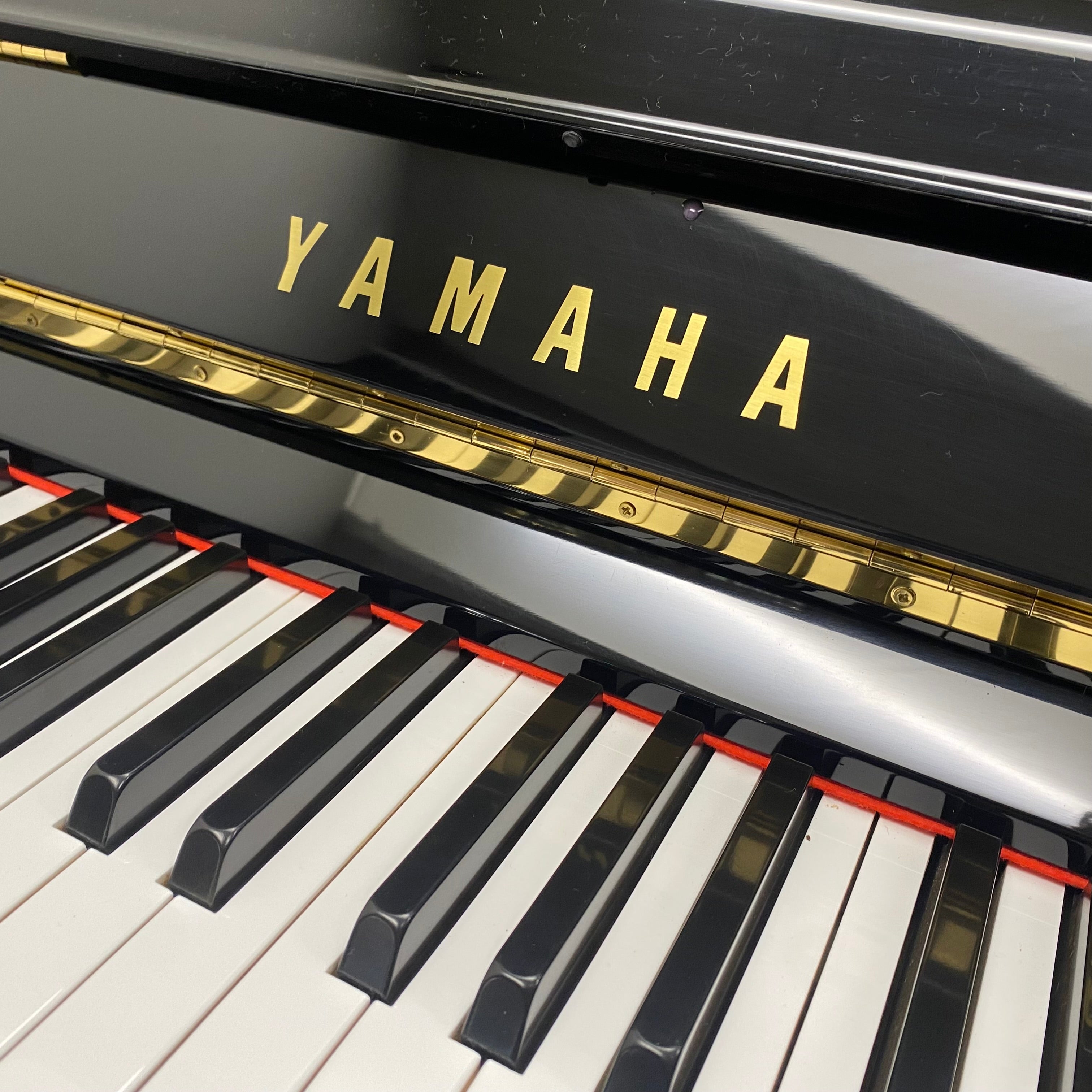 Yamaha U3A piano (1985)