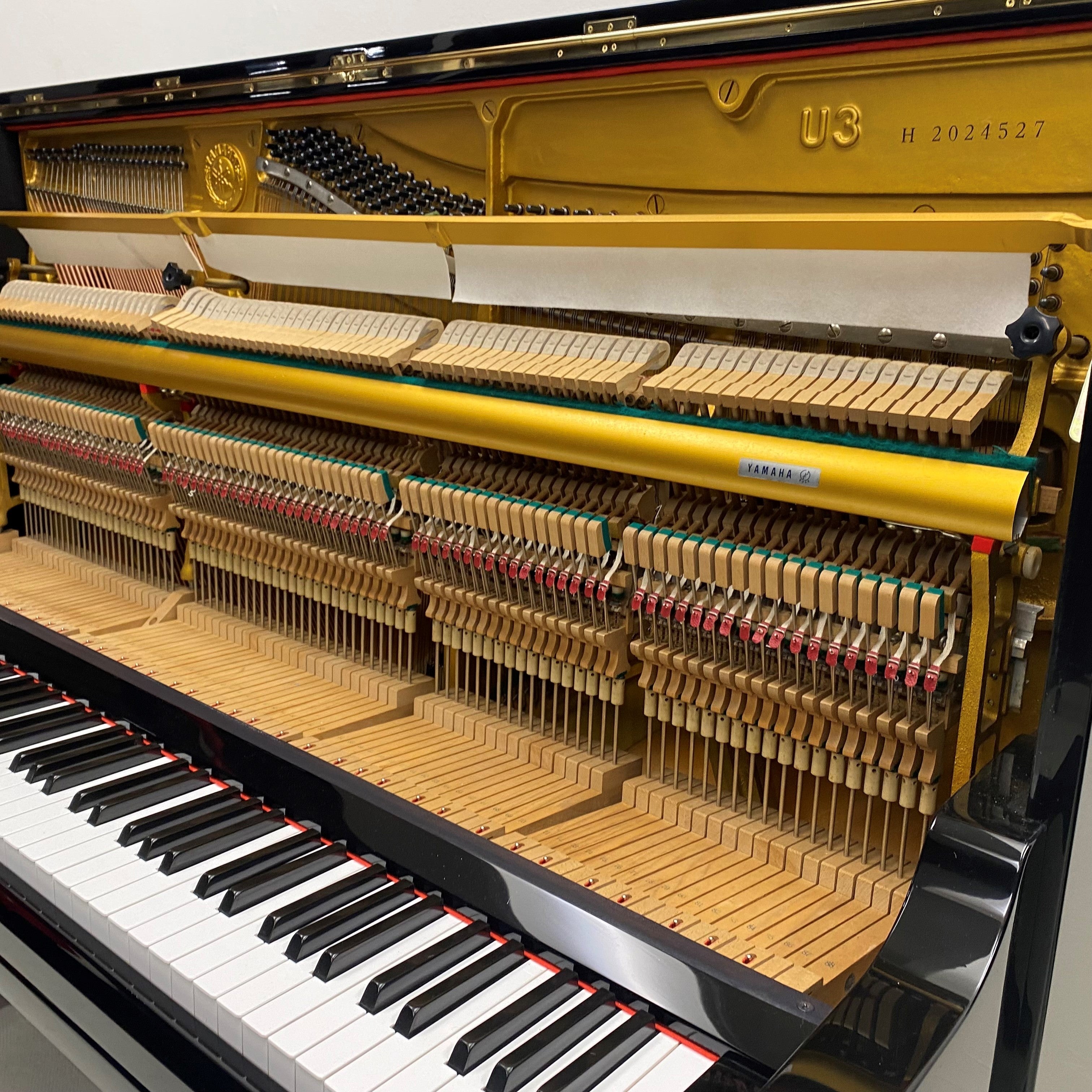 Yamaha U3H piano (1973)